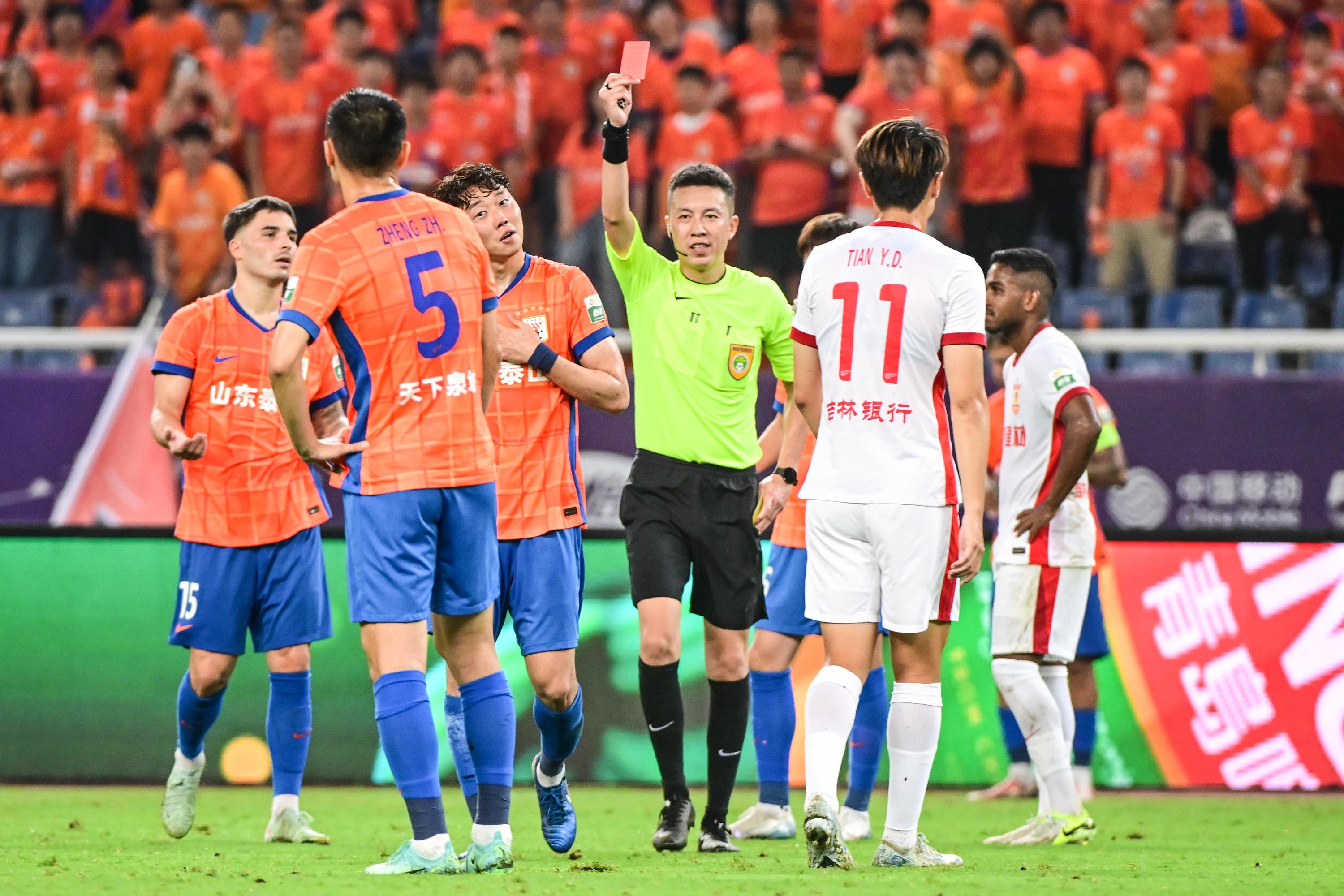 浙江队, 新黄河发文, 靠近禁区是