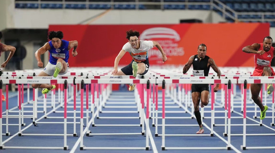 卓一, 男子跳远冠, 男子撑竿跳 卓一, 男子跳远冠, 男子撑竿跳